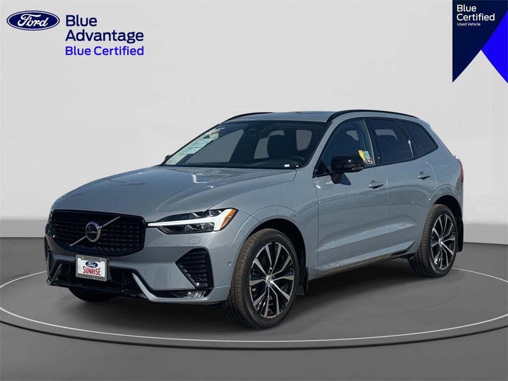 2024 Volvo XC60 B5 Plus Dark Theme AWD