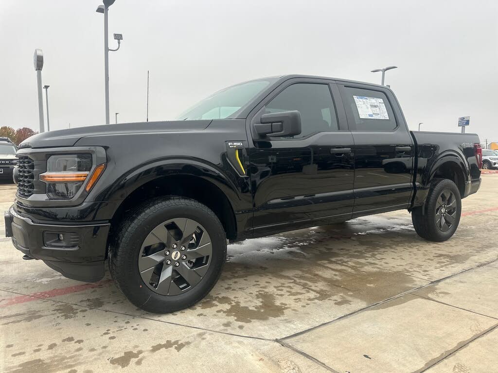2025 Ford F-150 STX 4dr SuperCrew 4WD