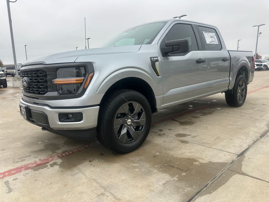 2025 Ford F-150 STX 4dr SuperCrew 4WD