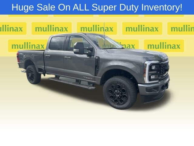 2025 Ford F-250 Super Duty XLT Crew Cab 4WD