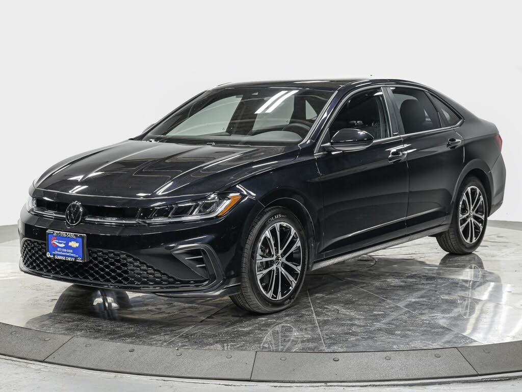 2025 Volkswagen Jetta Sport FWD