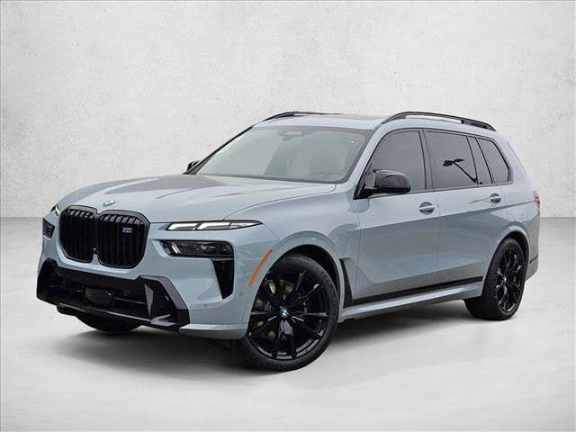2026 BMW X7 M60i AWD