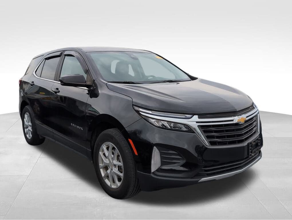 2022 Chevrolet Equinox LT FWD with 1LT