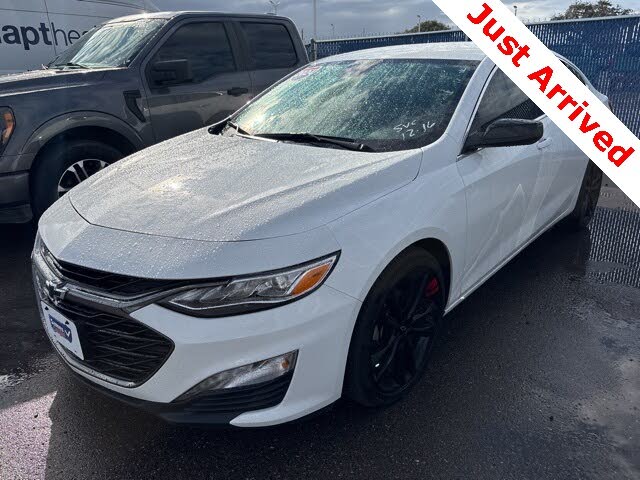 2024 Chevrolet Malibu LT with 2LT FWD