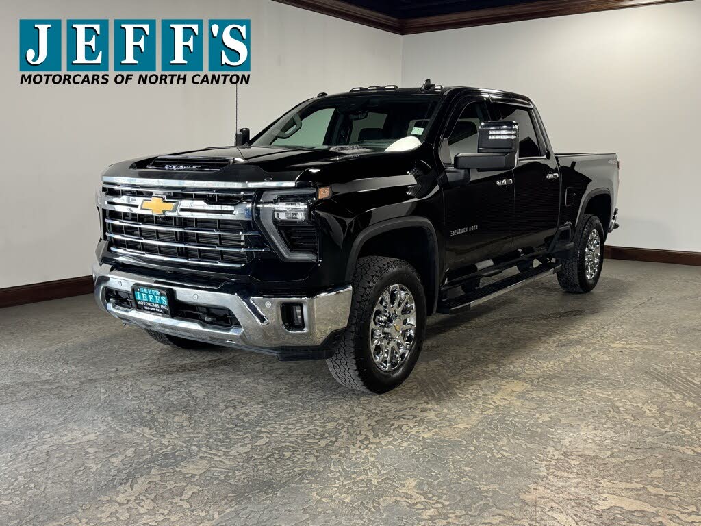 2024 Chevrolet Silverado 3500HD LTZ Crew Cab 4WD