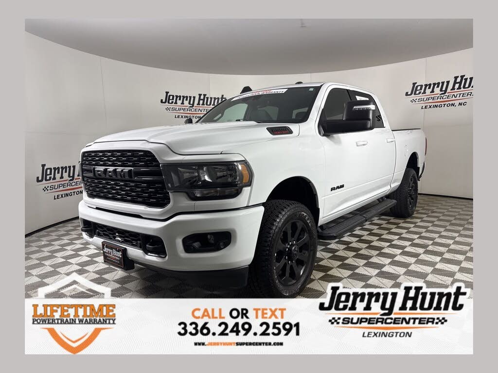 2024 RAM 2500 Big Horn Crew Cab 4WD
