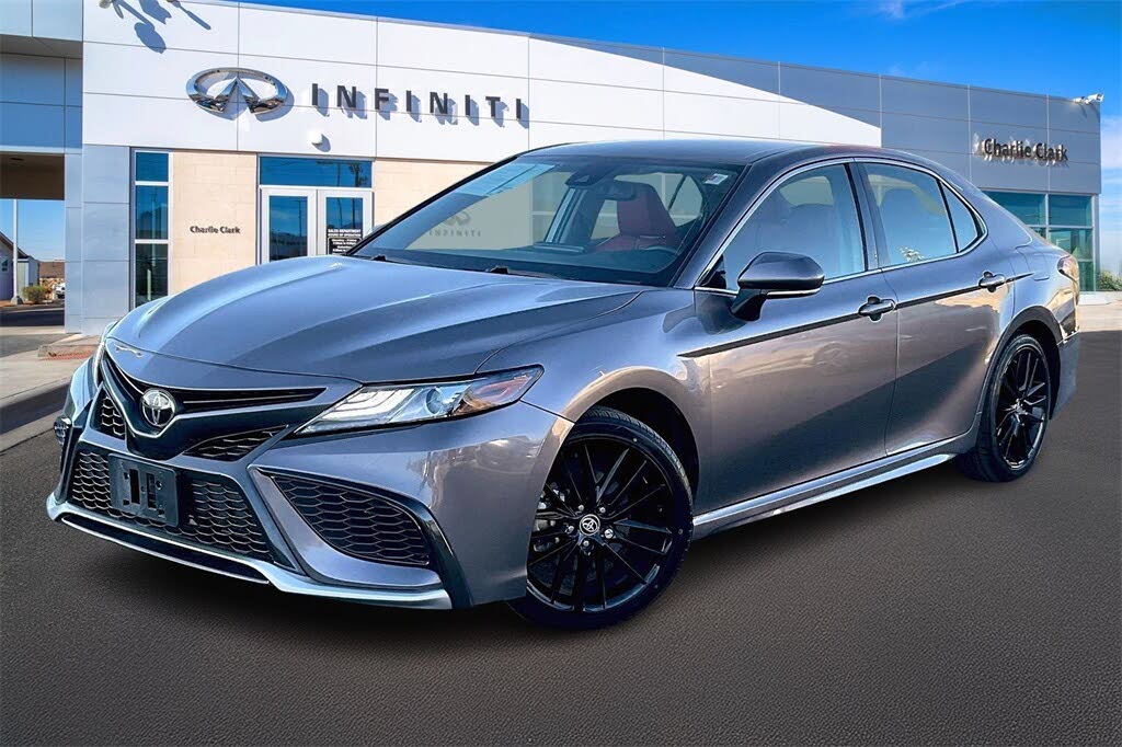 2024 Toyota Camry XSE FWD