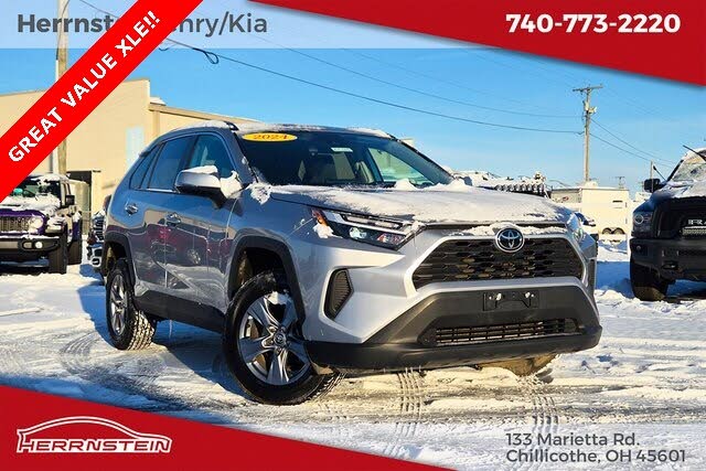 2024 Toyota RAV4 XLE FWD