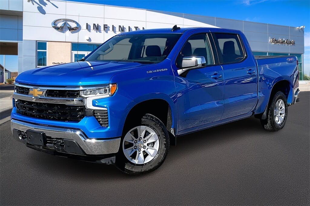 2025 Chevrolet Silverado 1500 LT Crew Cab 4WD