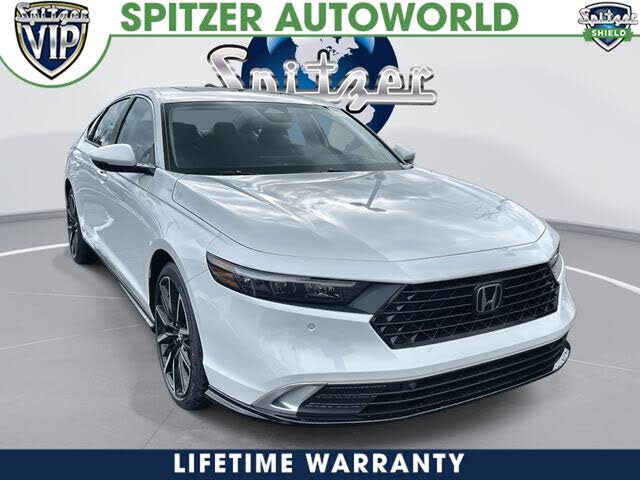 2025 Honda Accord Hybrid Touring FWD