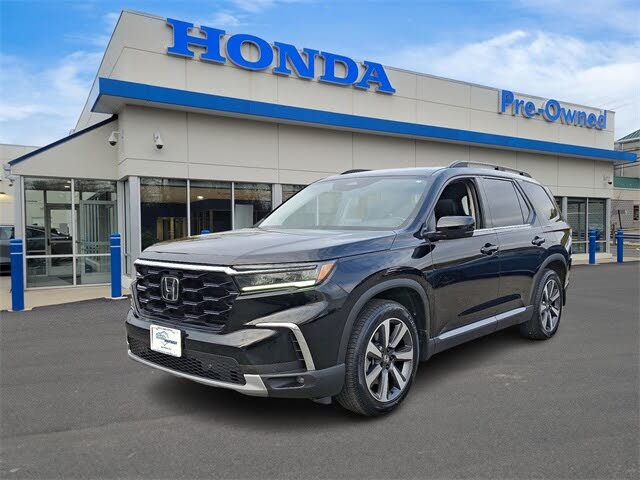2025 Honda Pilot Touring AWD