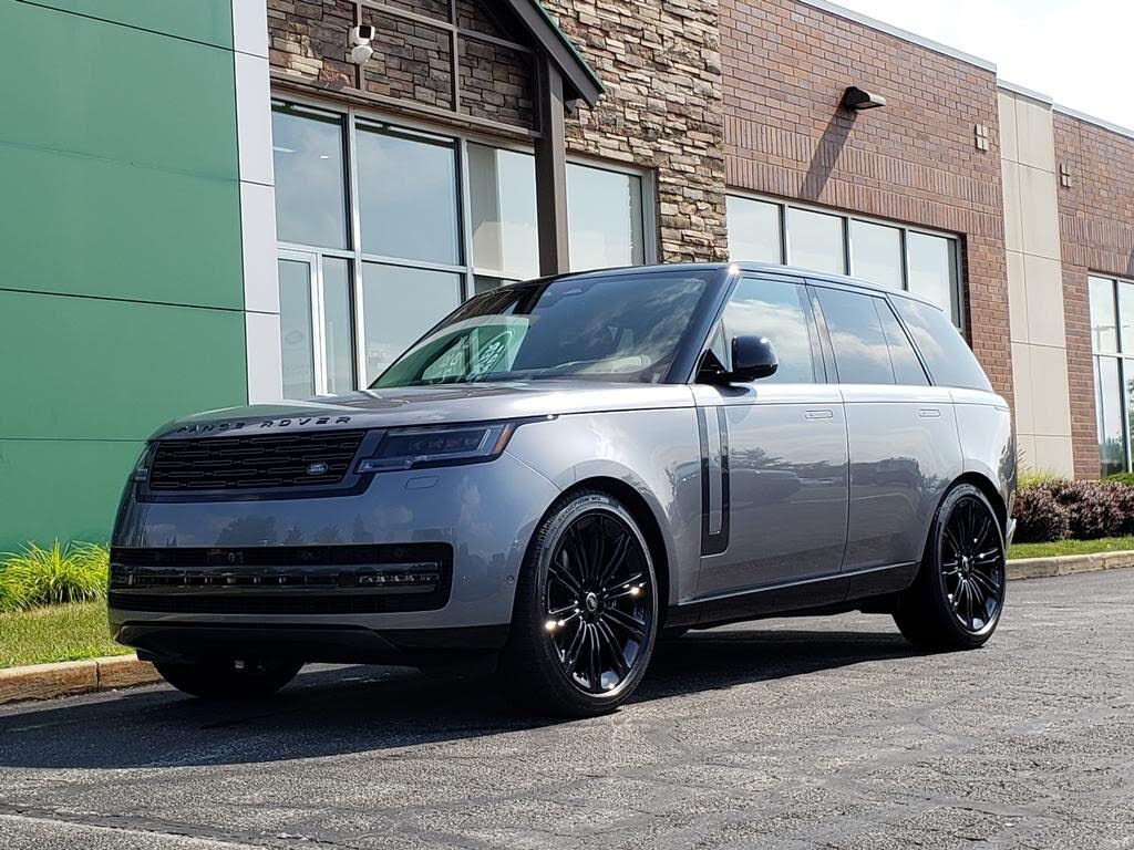 2025 Land Rover Range Rover P530 SE AWD