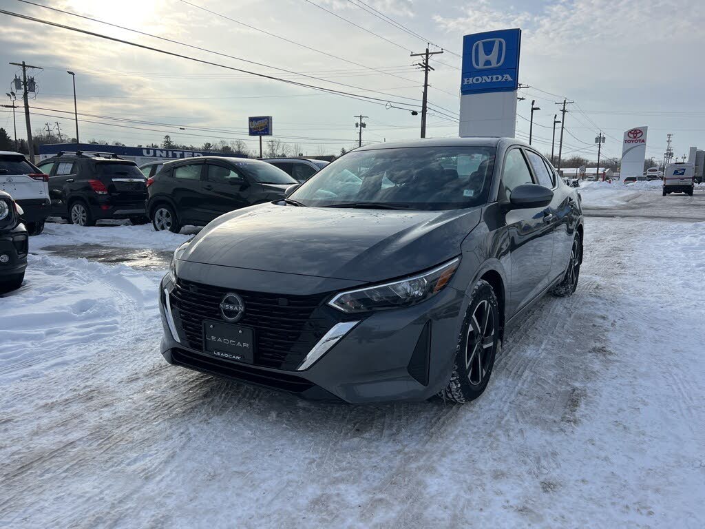 2025 Nissan Sentra SV FWD