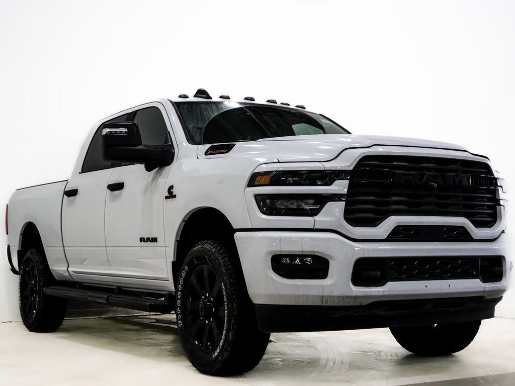 2025 RAM 2500 Big Horn Crew Cab 4WD