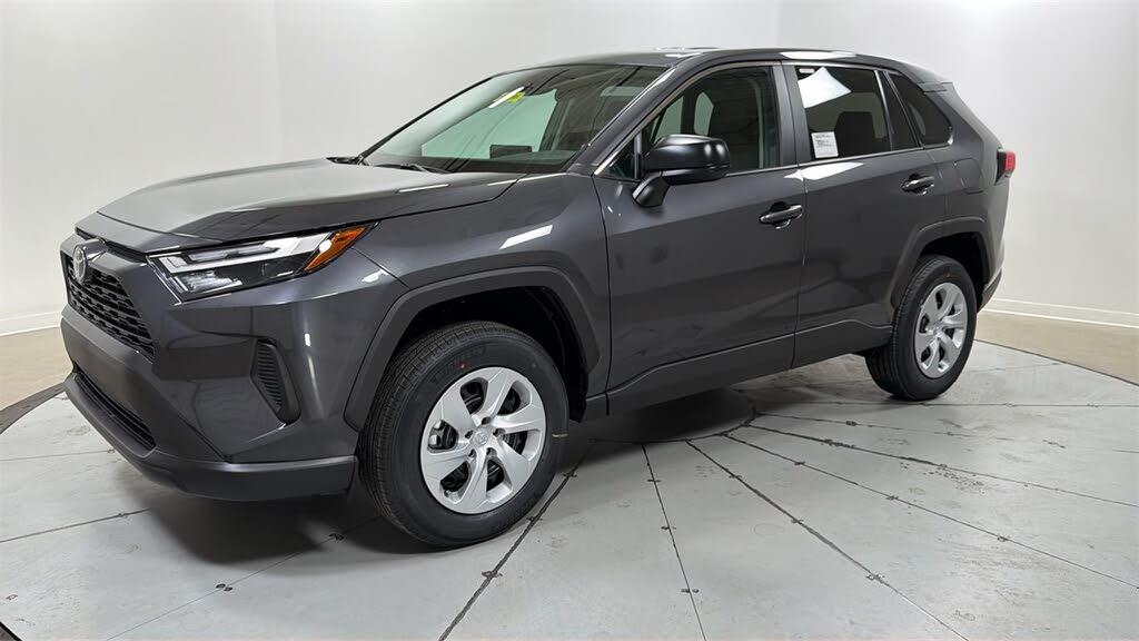2025 Toyota RAV4 LE AWD