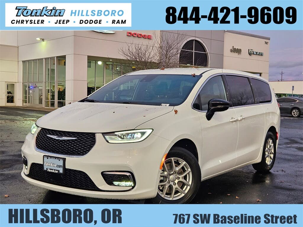 2026 Chrysler Pacifica Select FWD