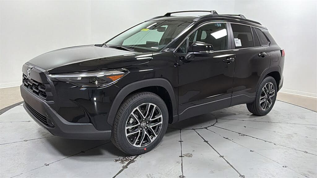 2026 Toyota Corolla Cross XLE AWD