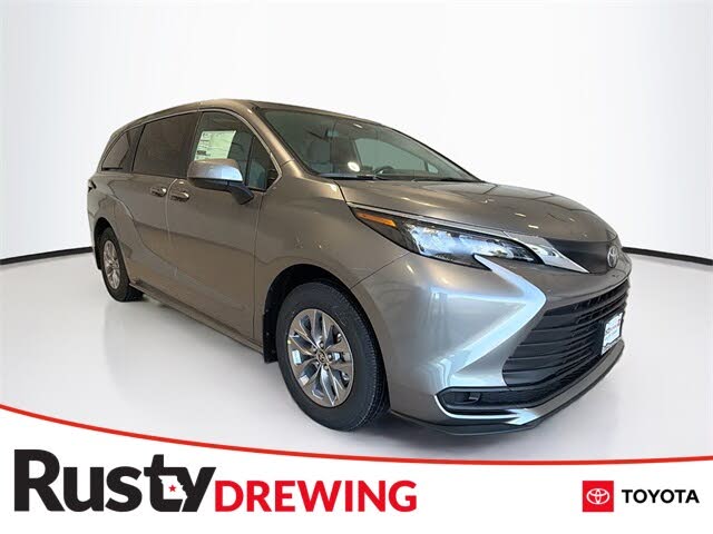 2026 Toyota Sienna LE 8-Passenger FWD