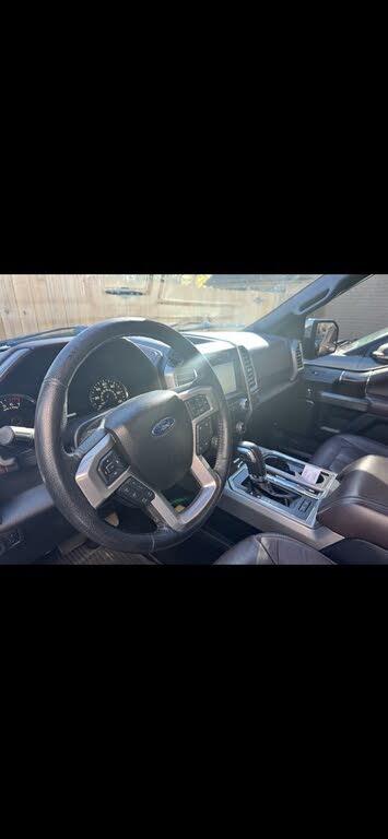 2015 Ford F-150 Platinum SuperCrew 4WD