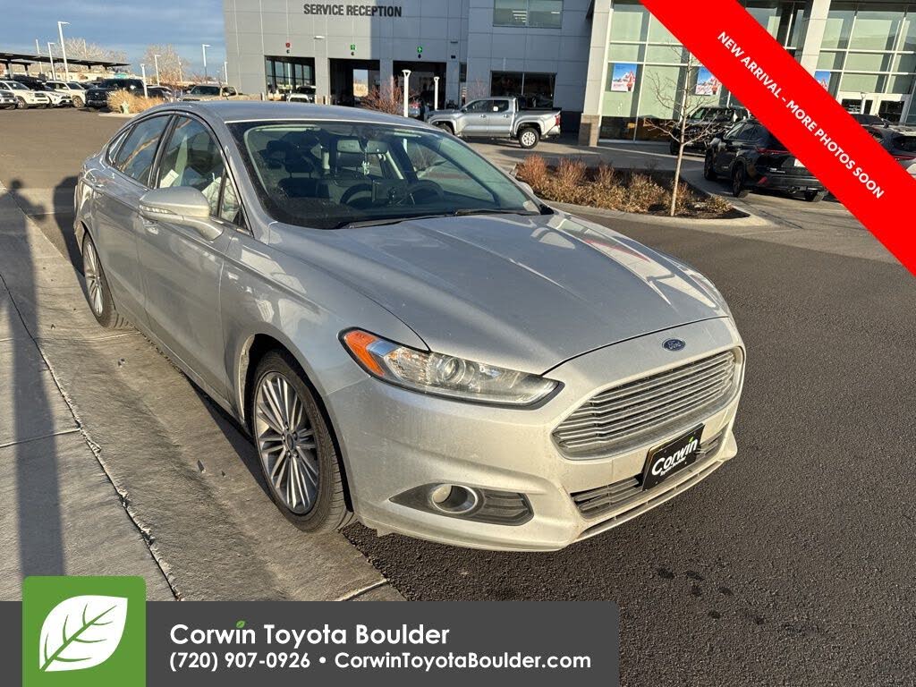 2016 Ford Fusion SE