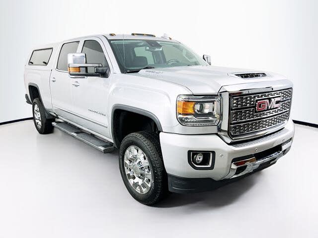 2019 GMC Sierra 2500HD Denali Crew Cab 4WD