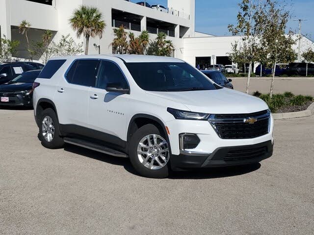 2022 Chevrolet Traverse LS AWD