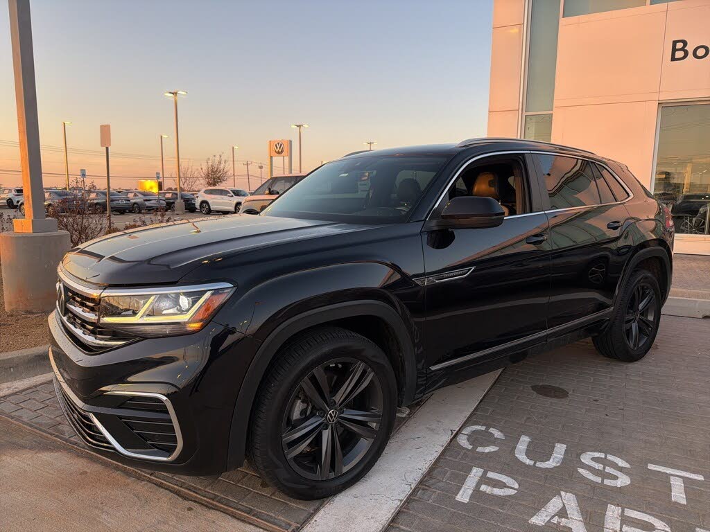 2022 Volkswagen Atlas Cross Sport SEL R-Line 4Motion