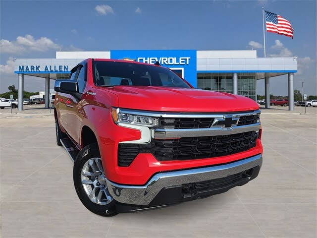 2023 Chevrolet Silverado 1500 LT Crew Cab 4WD