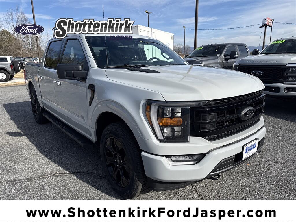 2023 Ford F-150 XLT SuperCrew 4WD