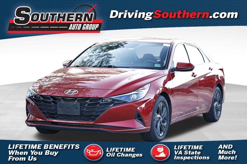 2023 Hyundai Elantra SEL FWD