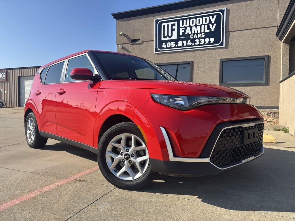 2024 Kia Soul LX FWD