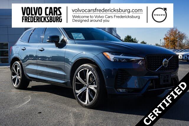 2024 Volvo XC60 B5 Ultimate Dark Theme AWD