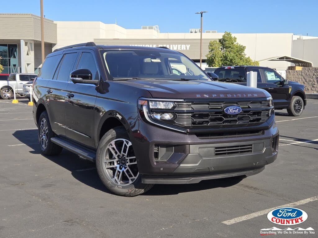 2025 Ford Expedition Active 4WD