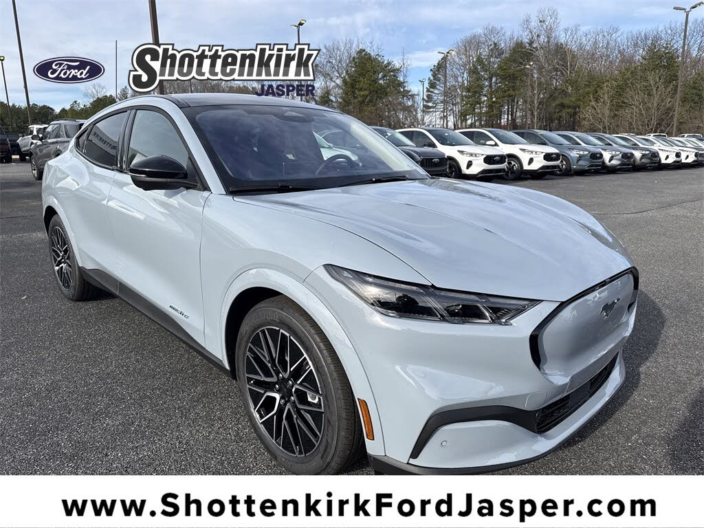 2025 Ford Mustang Mach-E Premium RWD