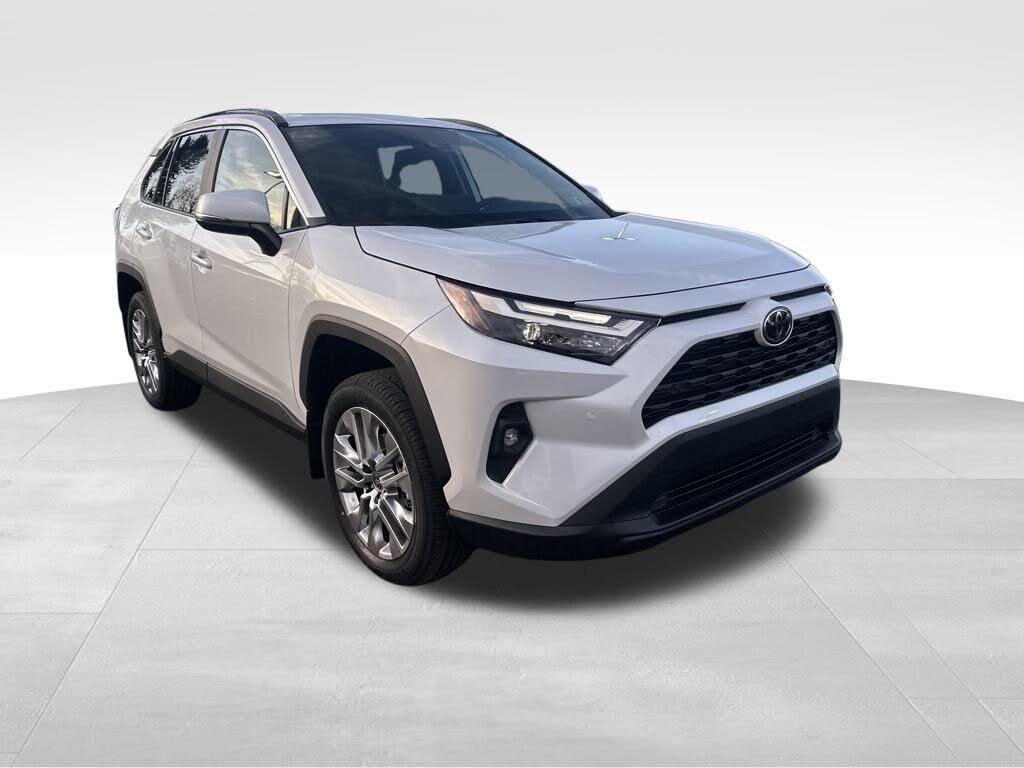 2025 Toyota RAV4 XLE Premium AWD