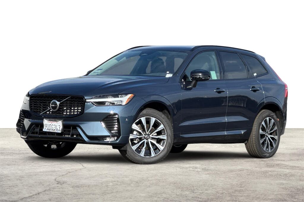 2025 Volvo XC60 B5 Core Dark Theme AWD