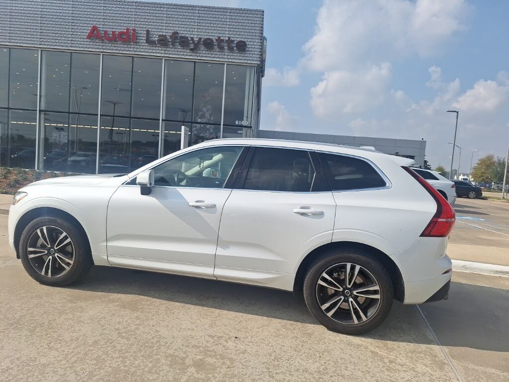 2020 Volvo XC60 T6 Momentum AWD