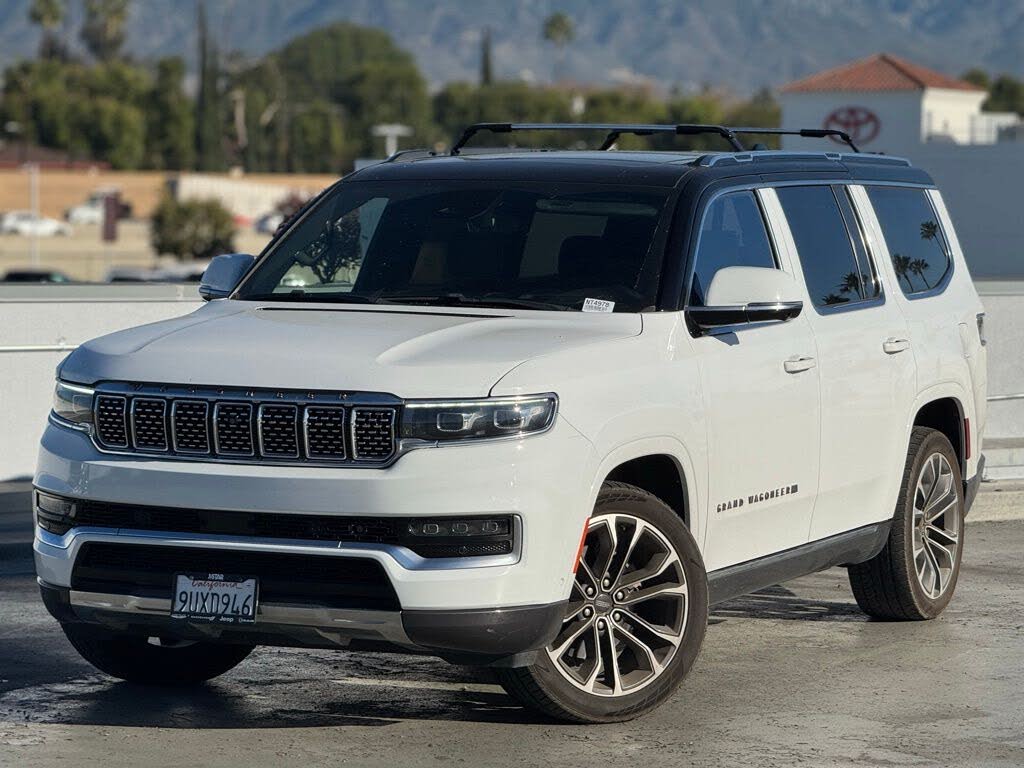 2022 Jeep Grand Wagoneer Series III 4WD