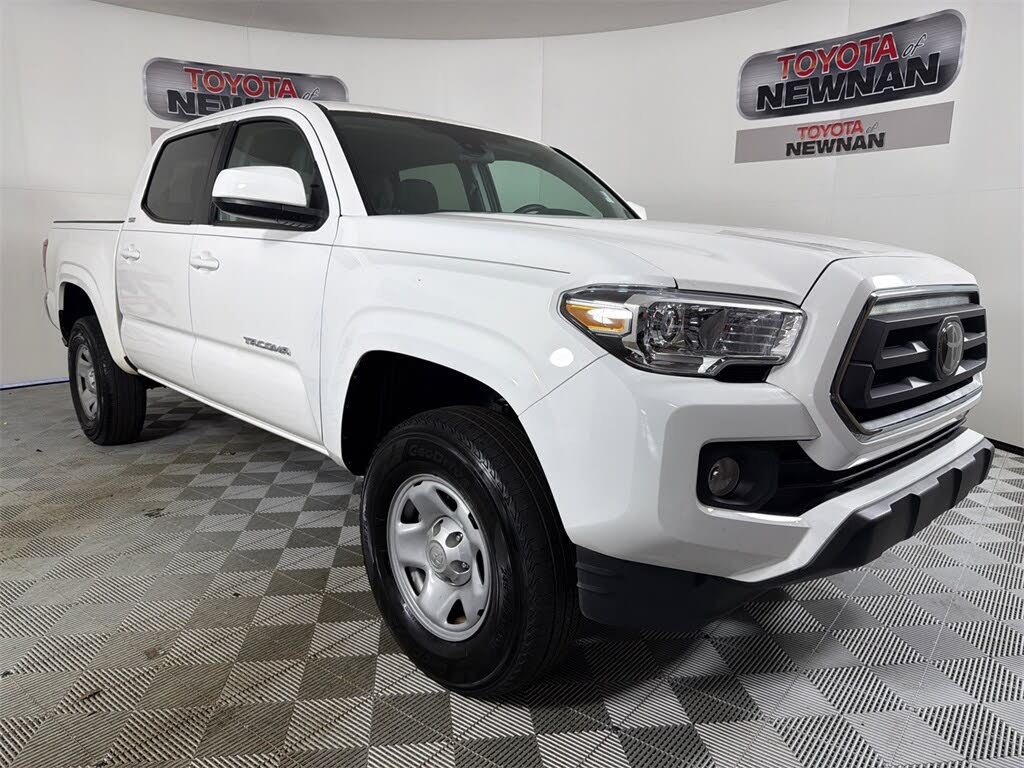 2022 Toyota Tacoma SR5 I4 Double Cab RWD