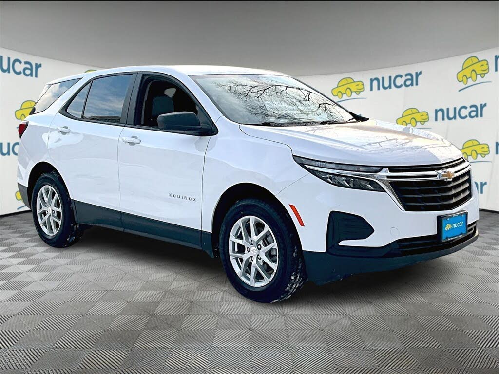 2023 Chevrolet Equinox LS AWD with 1FL