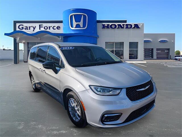 2024 Chrysler Pacifica Touring L FWD