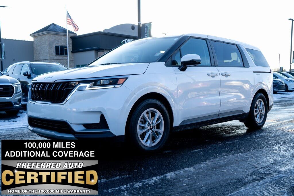 2024 Kia Carnival LX FWD