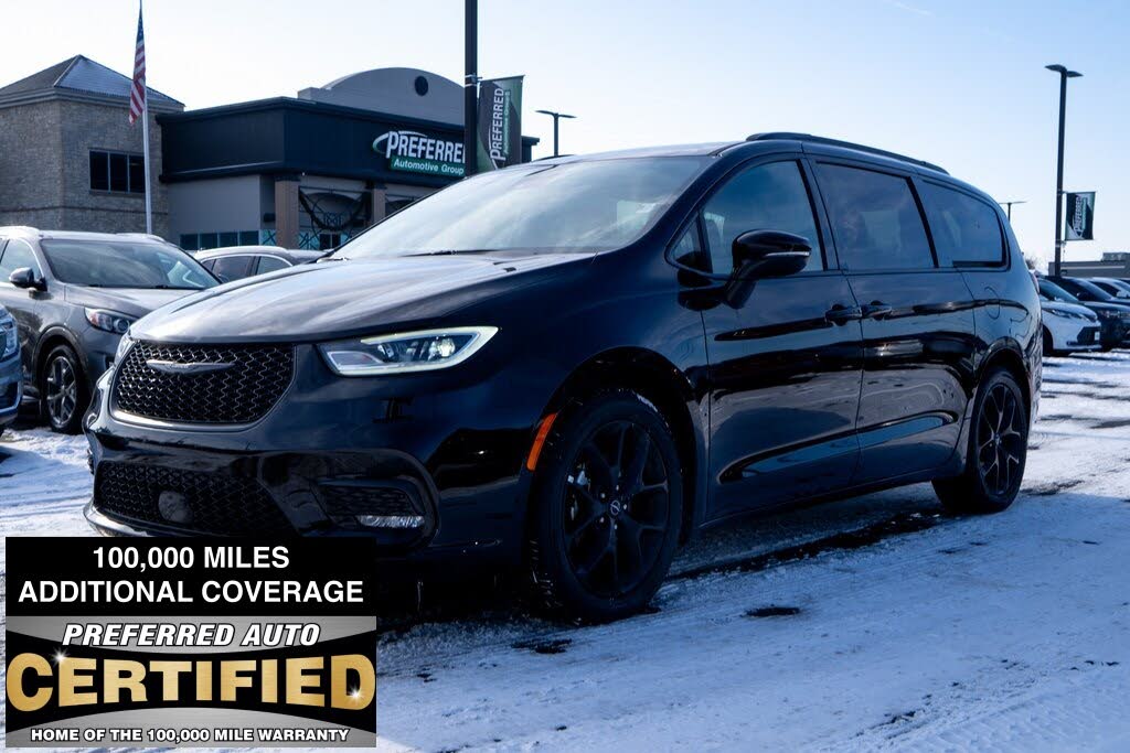 2025 Chrysler Pacifica Limited FWD