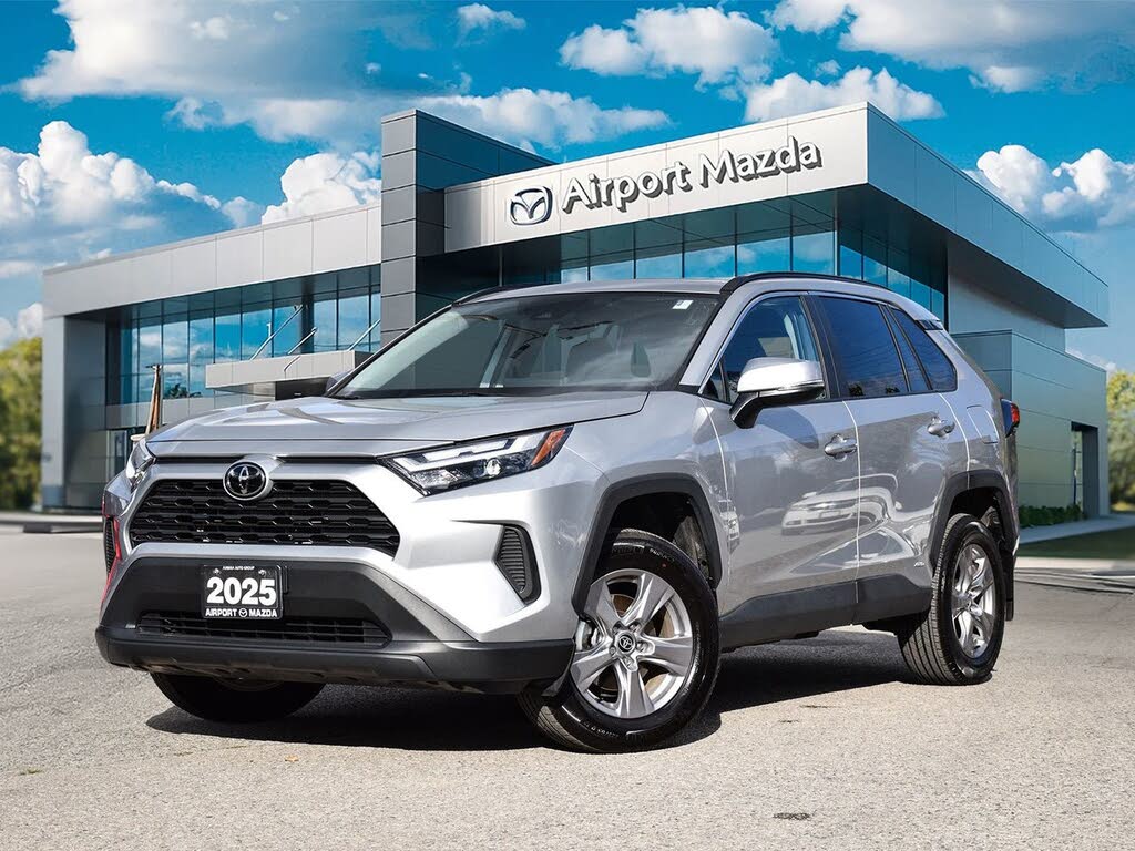 2025 Toyota RAV4 Hybrid XLE AWD