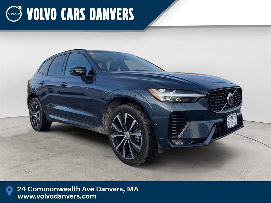 2025 Volvo XC60 B5 Plus Dark Theme AWD