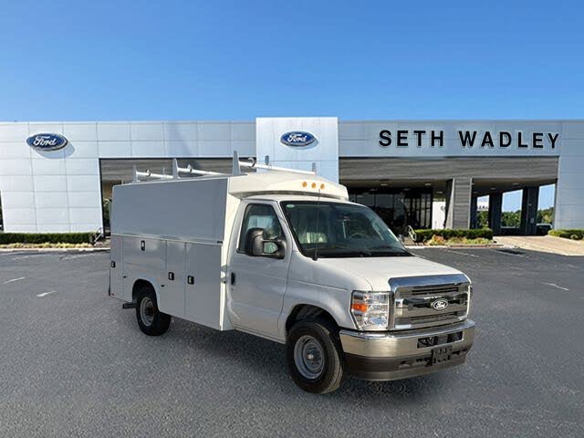 2026 Ford E-Series Chassis E-350 SD Cutaway 138 RWD