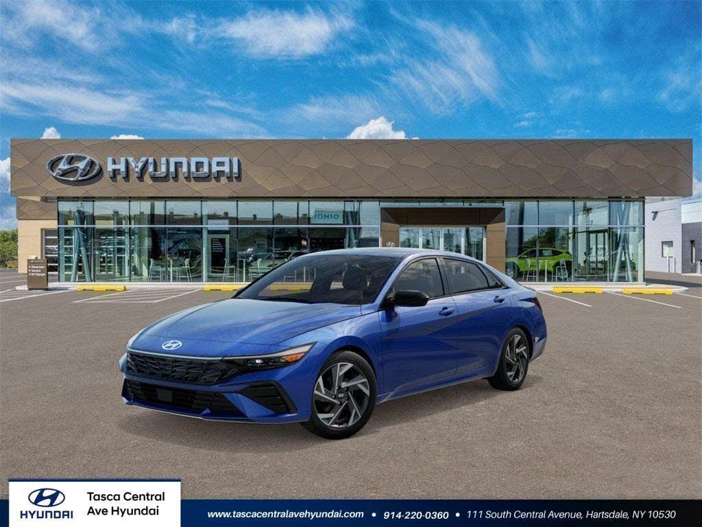 2026 Hyundai Elantra SEL Sport Premium FWD