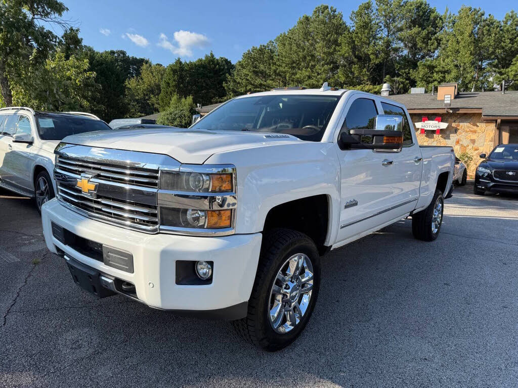 2016 Chevrolet Silverado 2500HD High Country Crew Cab 4WD