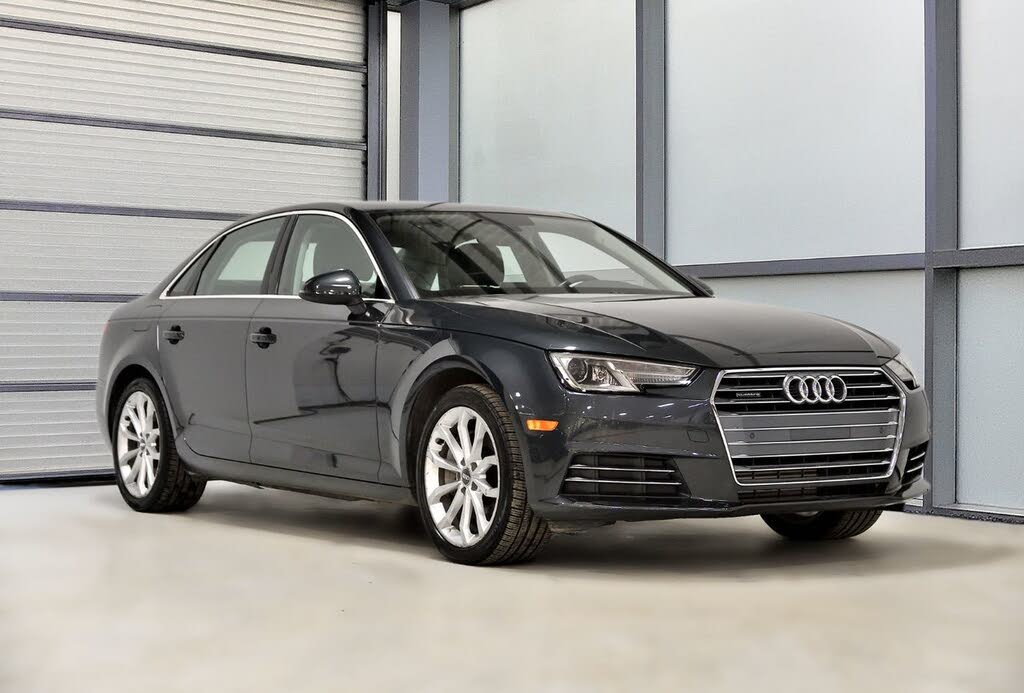 Audi A4 2.0T quattro Progressiv AWD 2017