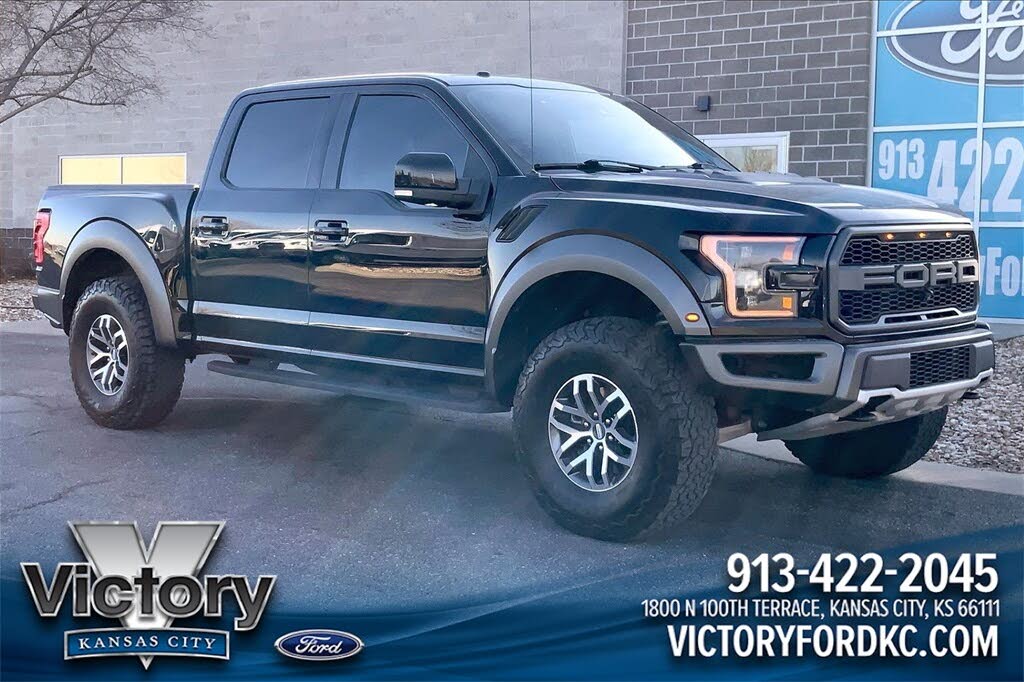 2017 Ford F-150 Raptor SuperCrew 4WD